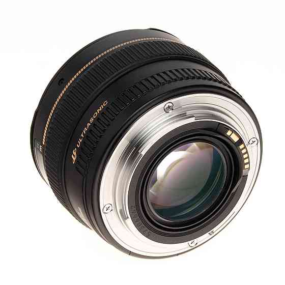 Объектив Canon EF 50mm f/1.4 USM Prime в отличном состоянии Павлодар