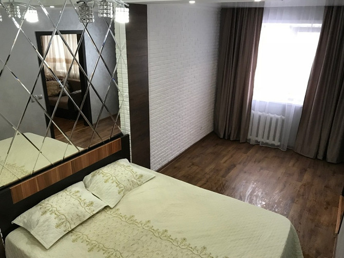 Сдам 1-комнатную квартиру, посуточно Караганда - изображение 2