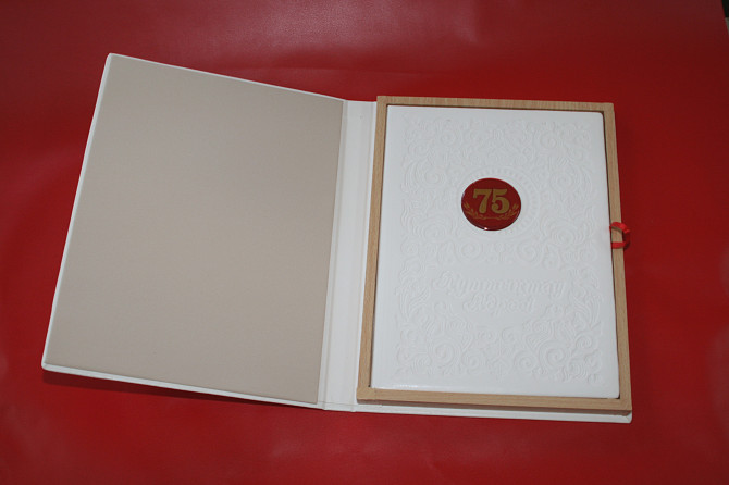Поздравительные папки в коробках Алматы - изображение 4