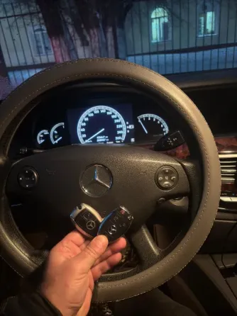 Ключ от автомобиля Mercedes