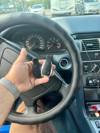 Ключ от автомобиля Mercedes