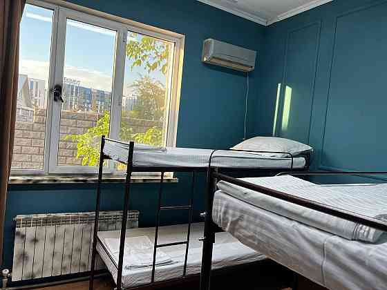 Happy Home Hostel предлагает спальные места в 5, 6 местных мужских и 4-х местном женском номерах! Алматы