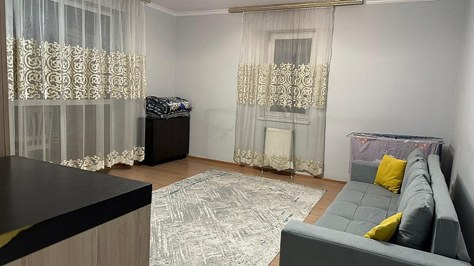 Сдам 2-комнатную квартиру, посуточно Алматы - изображение 3