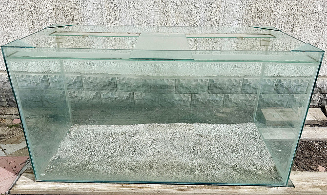 Продам большой аквариум из прочного толстостенного 10 мм. стекла Атырау - сурет 1