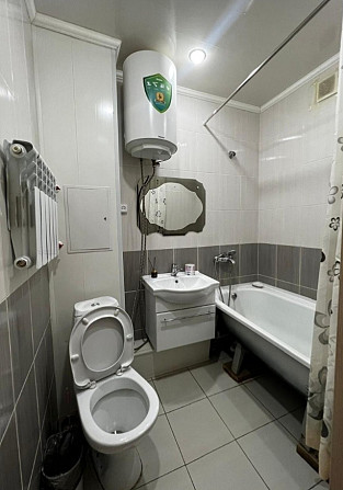 Сдам 1-комнатную квартиру, посуточно Уральск - изображение 6