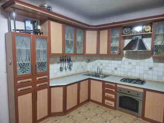 Продам угловой кухонный гарнитур Астана (Нур-Султан)