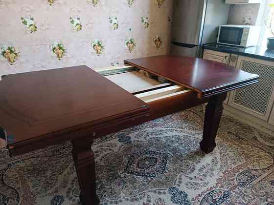 Продам обеденную зону: обеденный стол Алматы