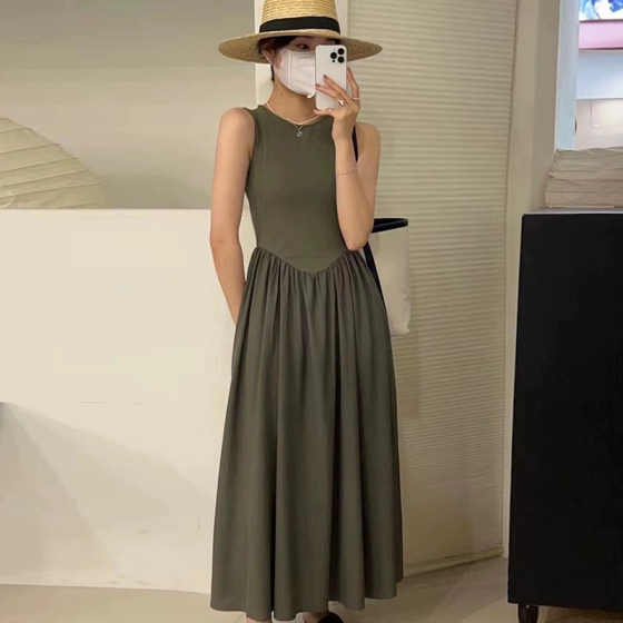 Продам Платье размер 42  Алматы