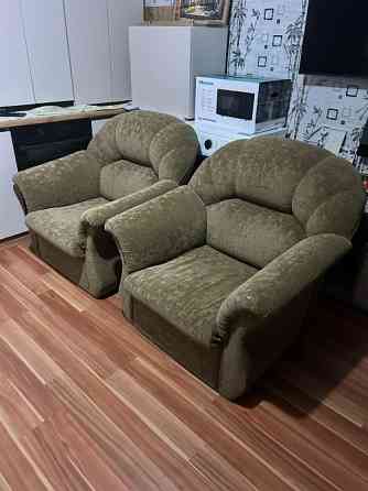 Отдам диван с двумя креслами Павлодар