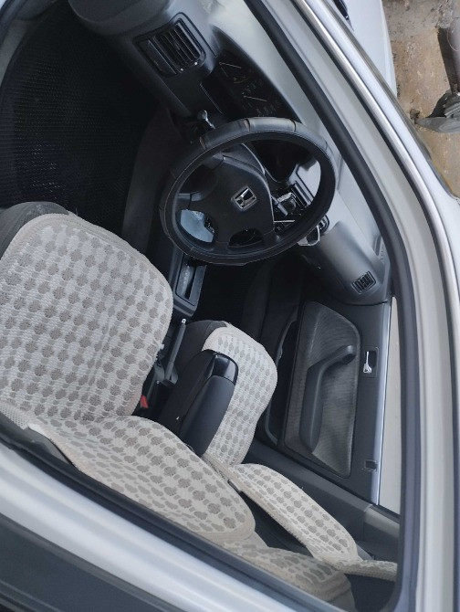 Ішкі жағынан алдыңғы орындарға көрініс