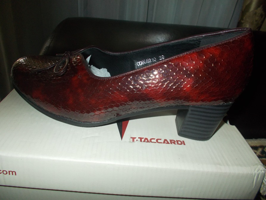 бордового түстегі өкшелі туфли