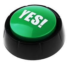 Большая зеленая кнопка с надписью 