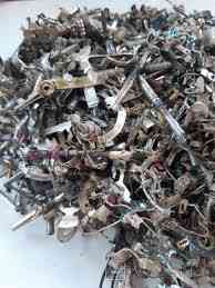 Пакет с множеством серебряных колец