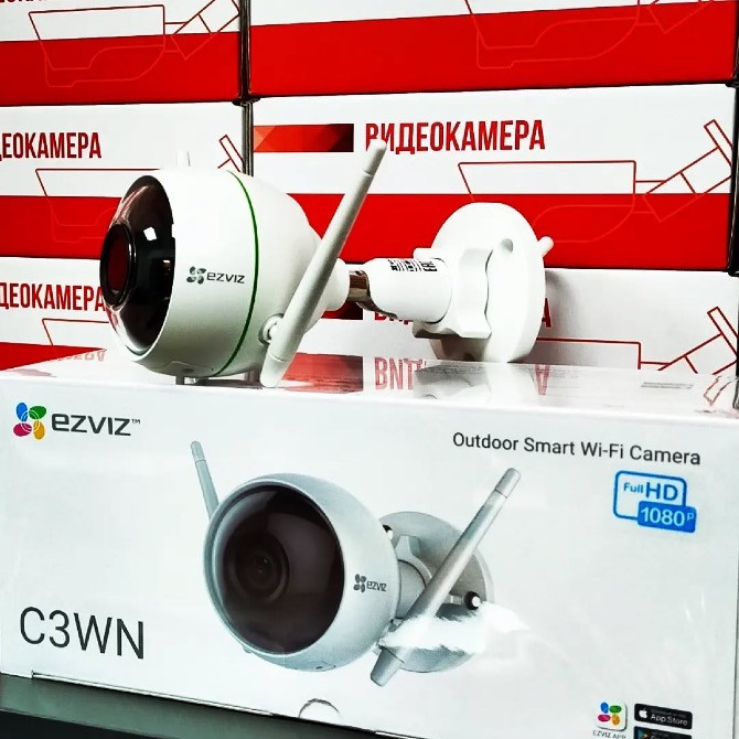 Уличная камера Ezviz C3WN, упаковка и устройство