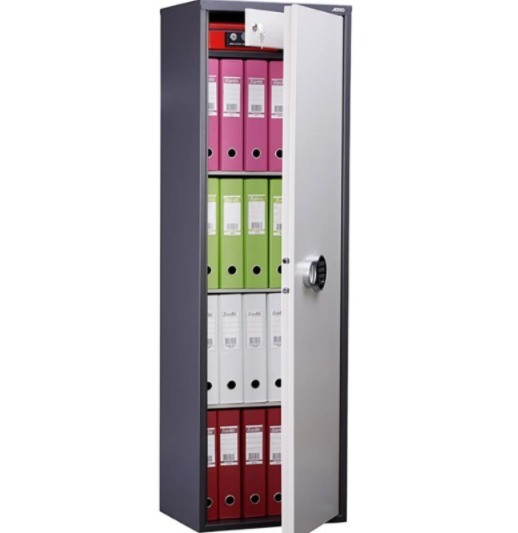 Ашық есігі бар құжат сақтау шкабы, ішінде түрлі-түсті папкалар орналасқан