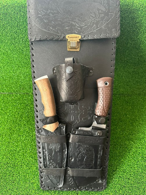 Пышақтары бар тері қалта