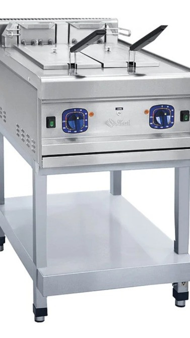 Профессиональная кухонная жарочная поверхность из нержавеющей стали с двойными кастрюлями и регулируемыми термостатами