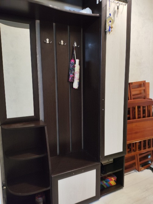 Көрпе мен киім ілгішіне арналған кіреберіс