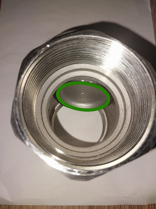 Внутреннее отверстие детали с выступом