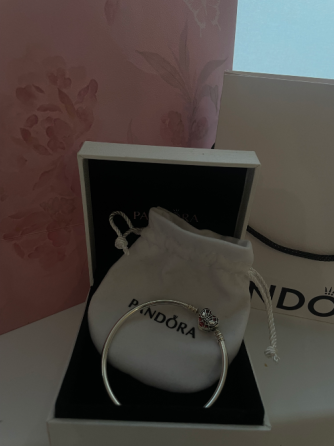 Браслет Pandora с упаковкой в мешочке и коробке