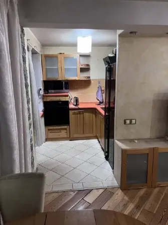 Ас үй ас үй жиһазымен және тұрмыстық техникалармен
