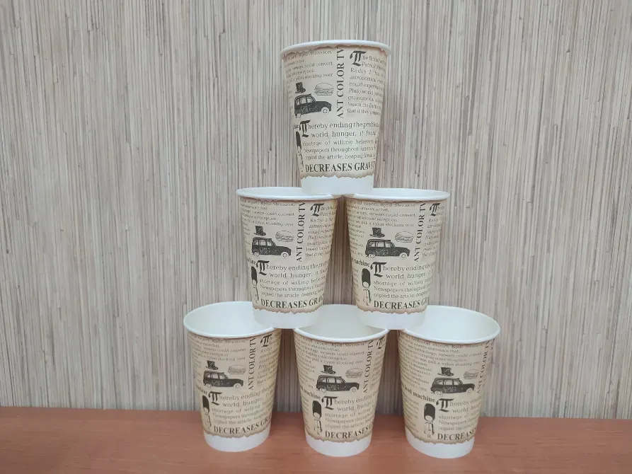 Стек из шести кружек с печатью текста и изображениями