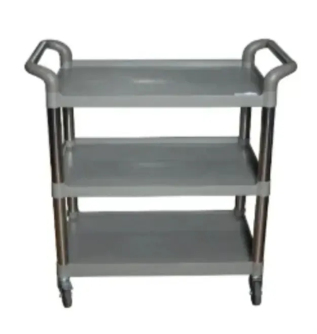 Столик на колесах с тремя полками, выполненный из пластиковых и металлических материалов, предназначенный для транспортировки предметов