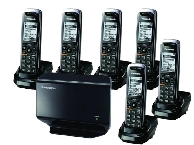 Многоканальный проводной телефон Panasonic с шестью трубками и базой для подключения
