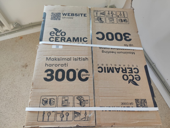 Вид верхней части коробки с маркировкой Eco Ceramic 300°C