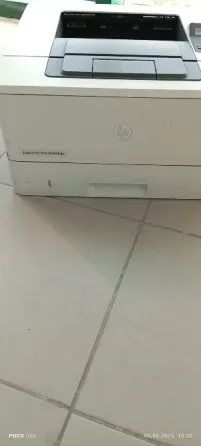 Принтер HP LaserJet Pro