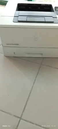 Принтер HP LaserJet Pro
