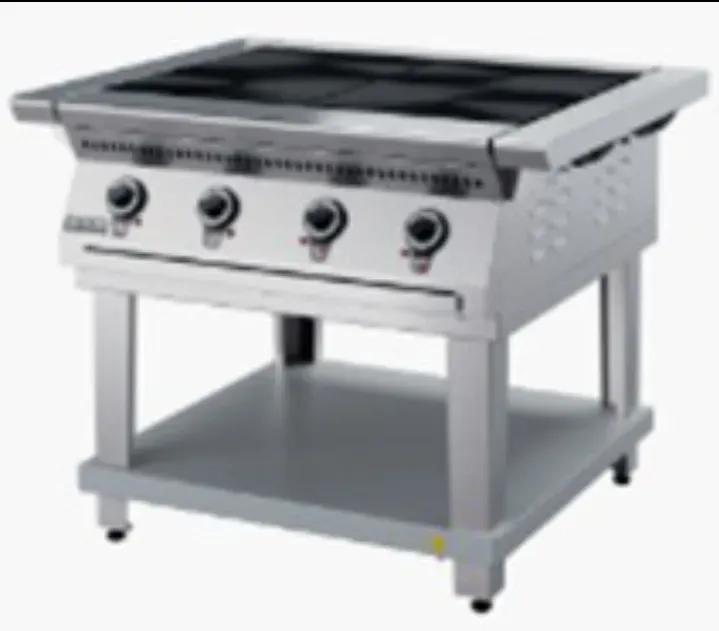 Плита с грилем и тремя ручками управления, предназначенная для профессиональной кухни