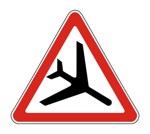 Құлаған ағаштар туралы ескерту белгісі