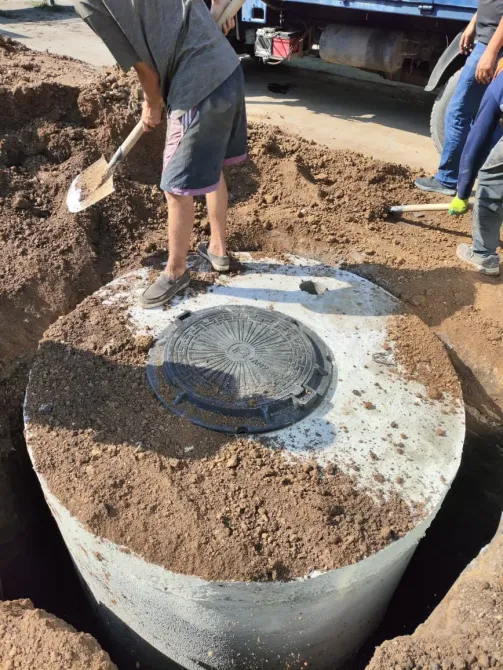 Құрылыс алаңында бетонды колодец орнату