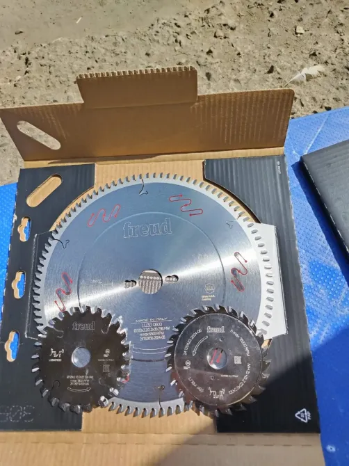 Дисковые пилы Freud на упаковке, детальное изображение