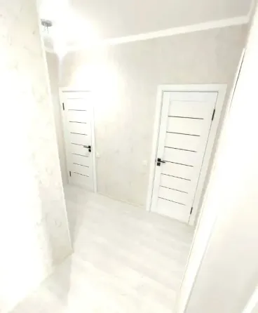Продам 3-к квартиру, 3/3, 70м2 в Алматы Алматы қаласы