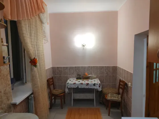 Коридор бірнеше есіктермен