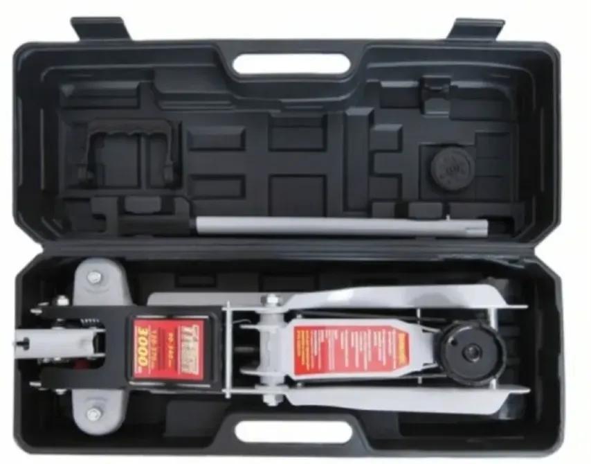 Закрытый кейс для подкатного домкрата Titan, удобное хранение