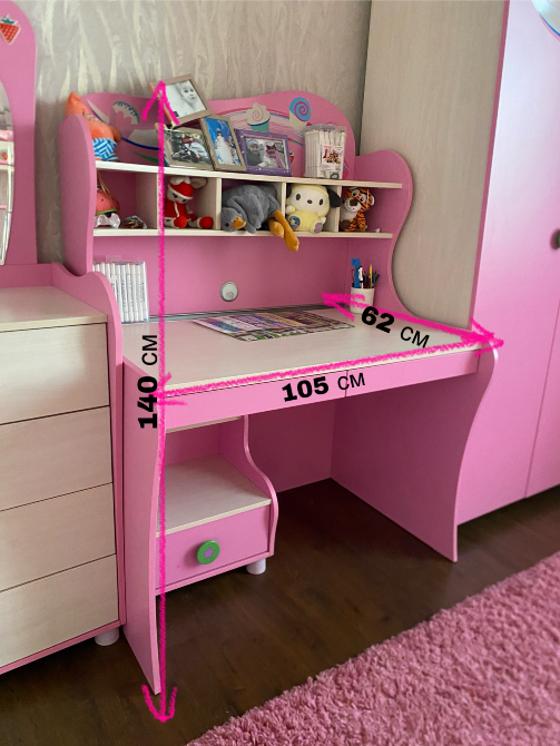 Письменный стол с перегородками и размерами