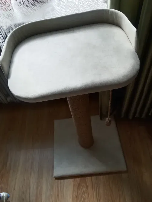 Жұмсақ үстіне және демалуға ыңғайлы орны бар когтеточка