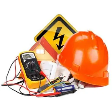 Электромонтаж құралдары, оның ішінде мультиметр, қорғаныс шлемі және жоғары кернеу туралы ескерту белгілері