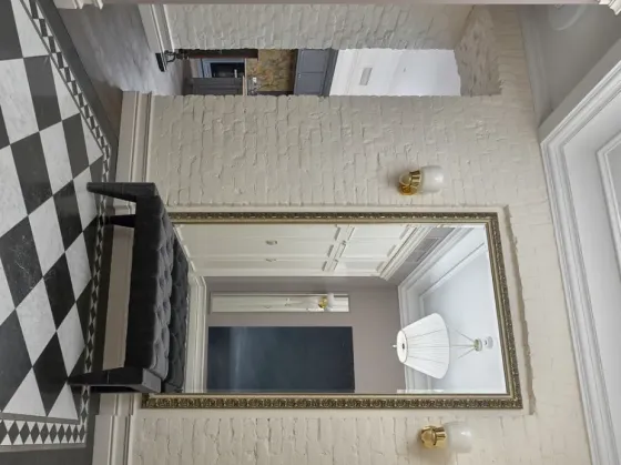 Стеклянные панели на складе