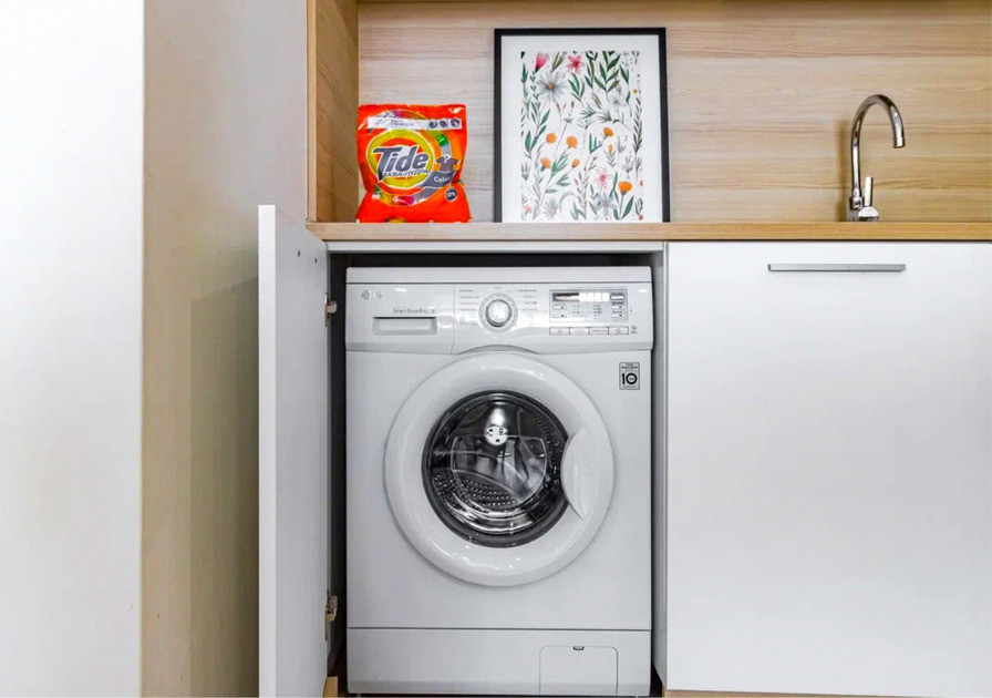 Жасырын шкафтағы кір жуғыш машина