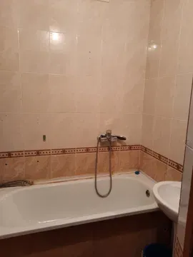 Ванна бөлмесі, жуынатын ванна мен душпен