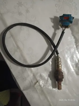 Детали автомобильного датчика кислорода