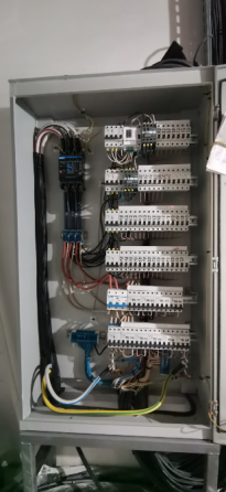 Электрик - услуги по монтажу и замене электропроводки, автоматов, счетчиков