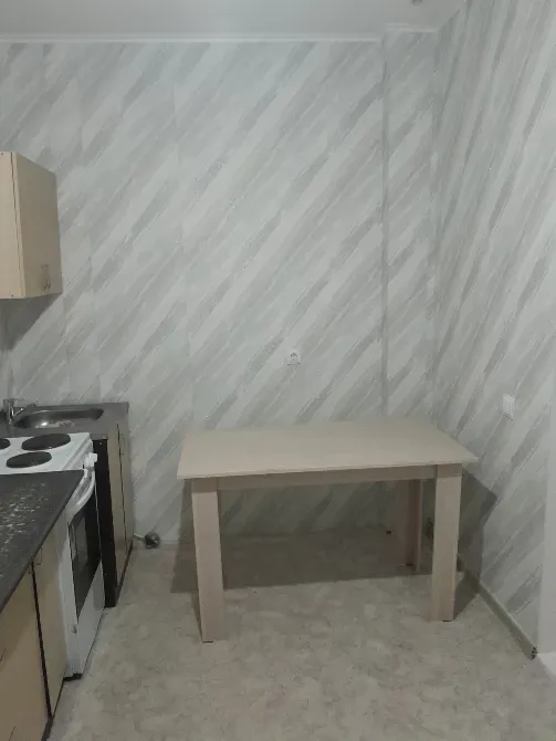 Длинный коридор квартиры