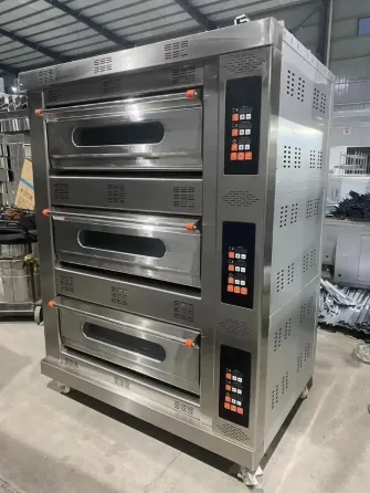 Тотықталмаған болаттан жасалған үш деңгейлі нан пісіру өнеркәсіптік пеш, сандық басқару панельдерімен жабдықталған.