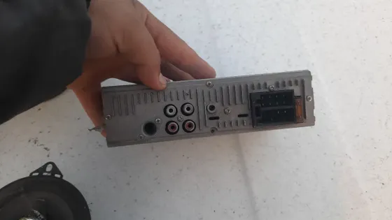 Динамик JVC с максимальной мощностью 160 Вт