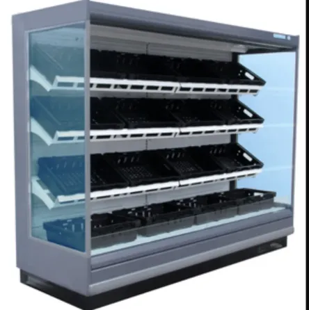 Большой склад с ярко-оранжевыми стеллажами и коробками